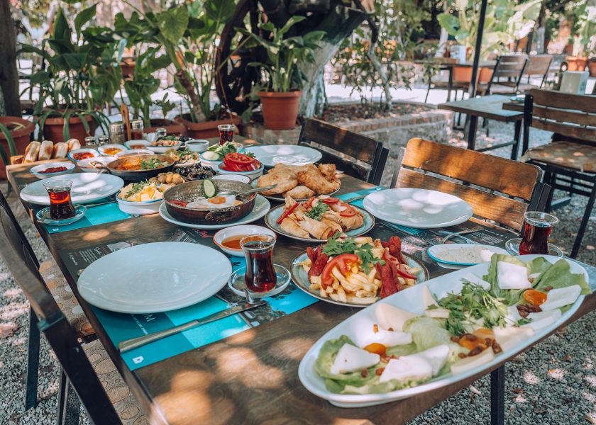 Fethiye kahvaltı - Cin Bal Kayaköy serpme kahvaltı ve doğal kahvaltı